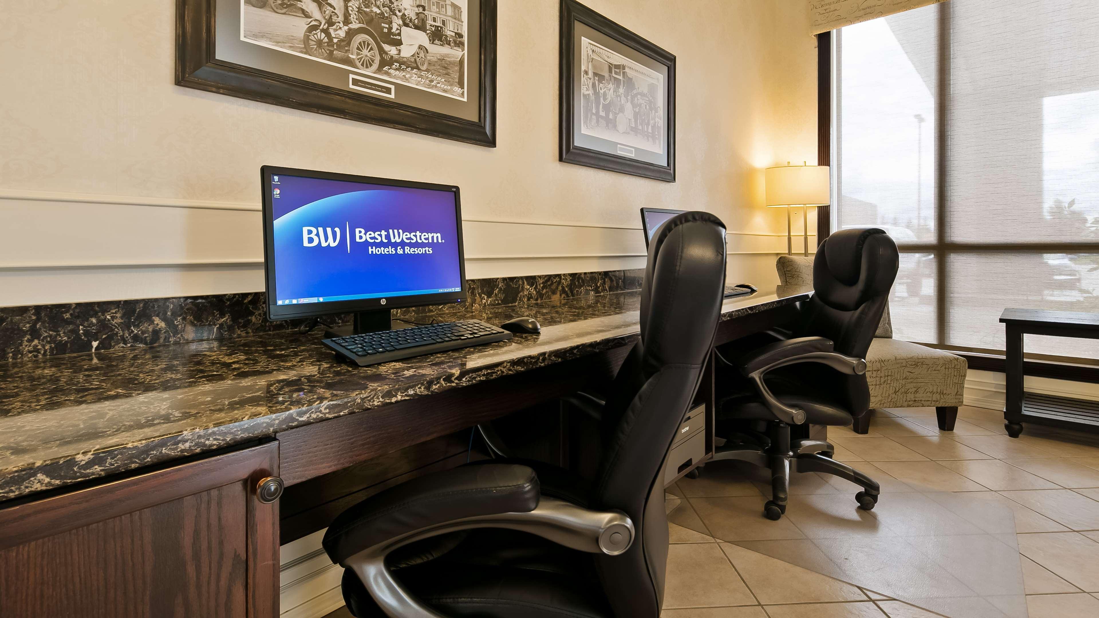 Best Western High Road Inn Edson Ngoại thất bức ảnh