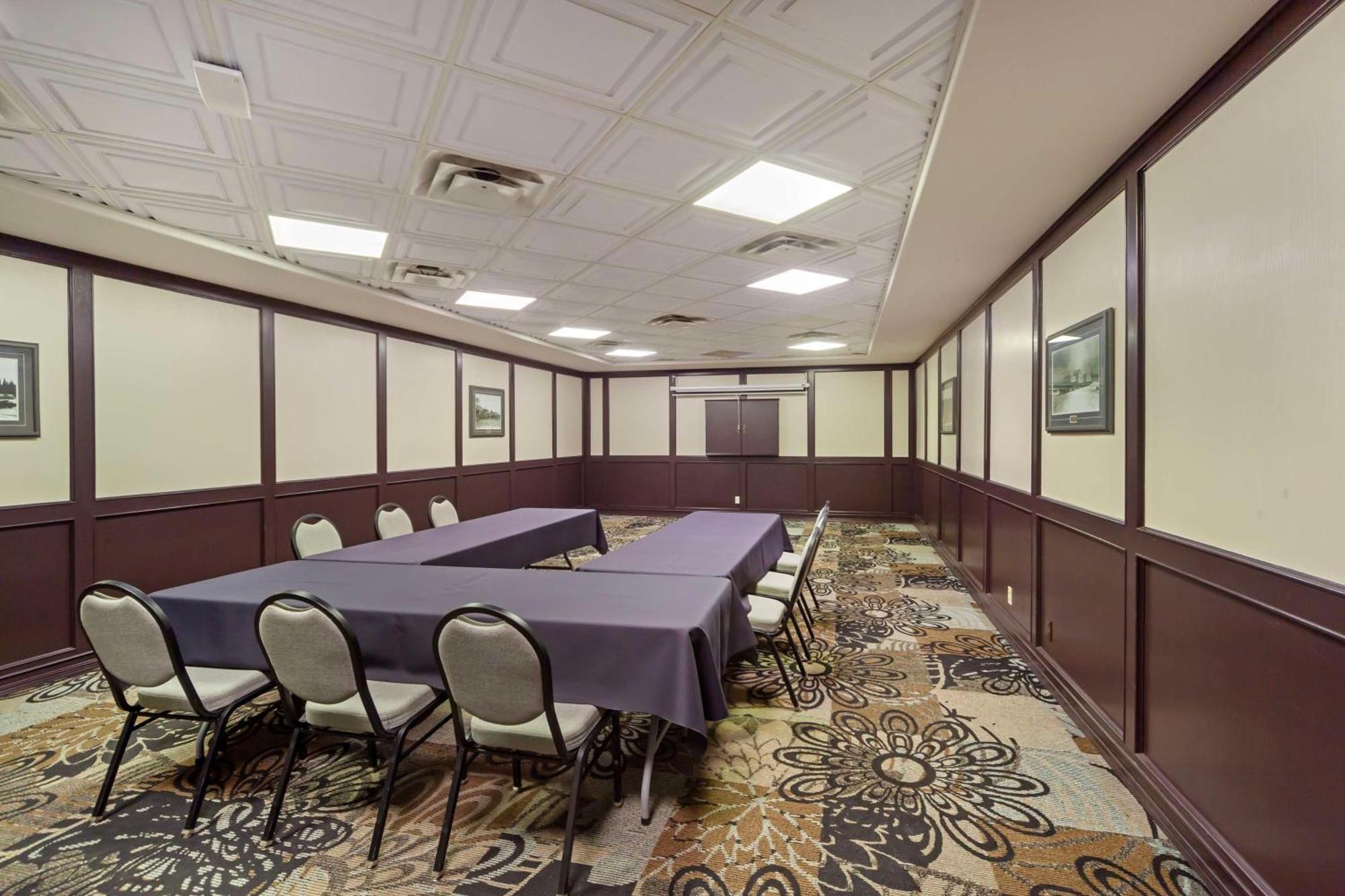 Best Western High Road Inn Edson Ngoại thất bức ảnh